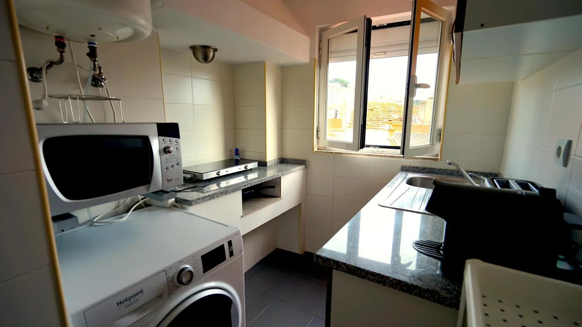 Cruz Cozy Apartment 3º Lisbon